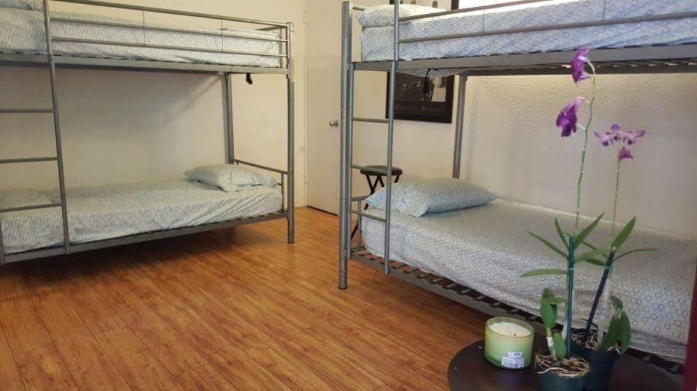 The Beach Waikiki Boutique Hostel Honolulu Luaran gambar