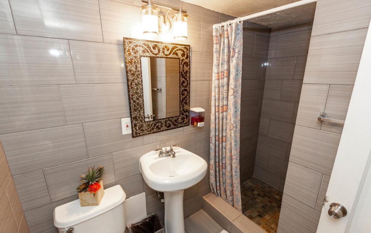 The Beach Waikiki Boutique Hostel Honolulu Luaran gambar